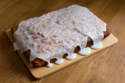 Vanilla Custard Traybake